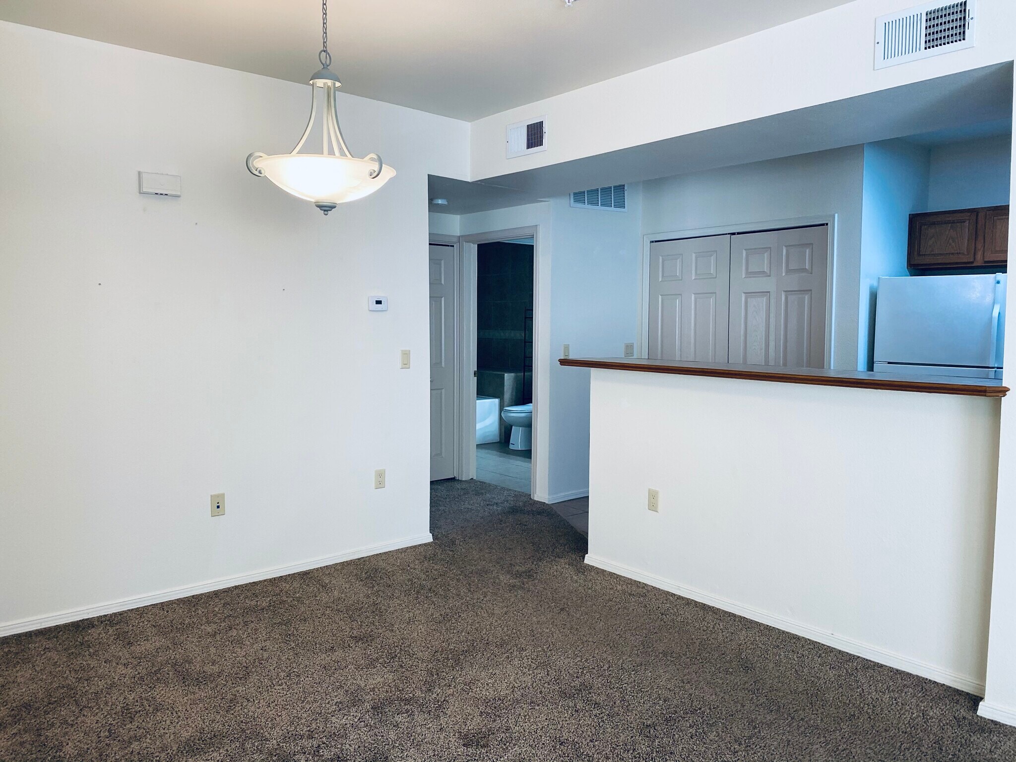 Building Photo - 3650 Morning Star Dr