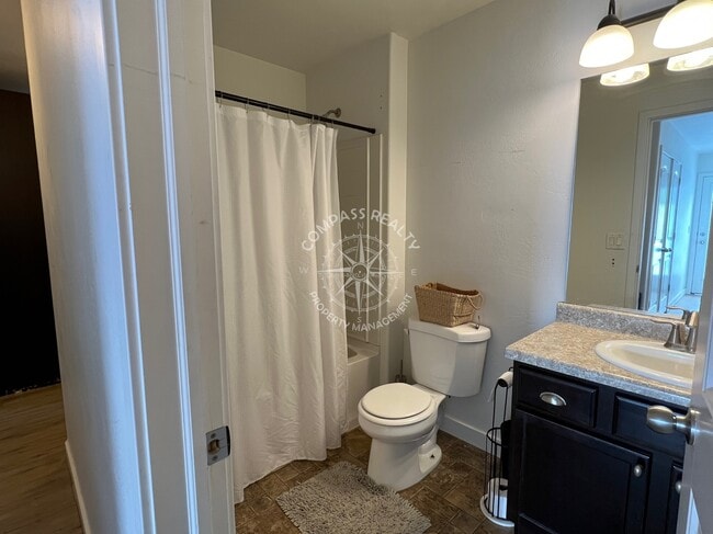 Building Photo - 375 Slate Drive