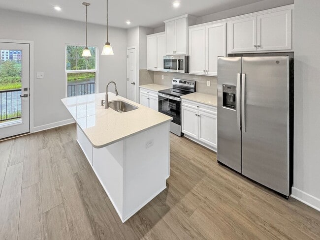 Building Photo - Spacious 3-Bedroom Townhome with Finished Basement in Midlothian