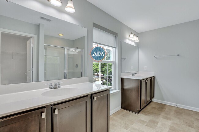 Building Photo - Upgraded 4BR in Heritage at New Riverside – Fenced Yard, Island Kitchen - Available July 15