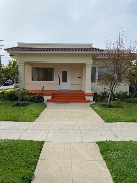 Front entrance - 301 Grand Ave