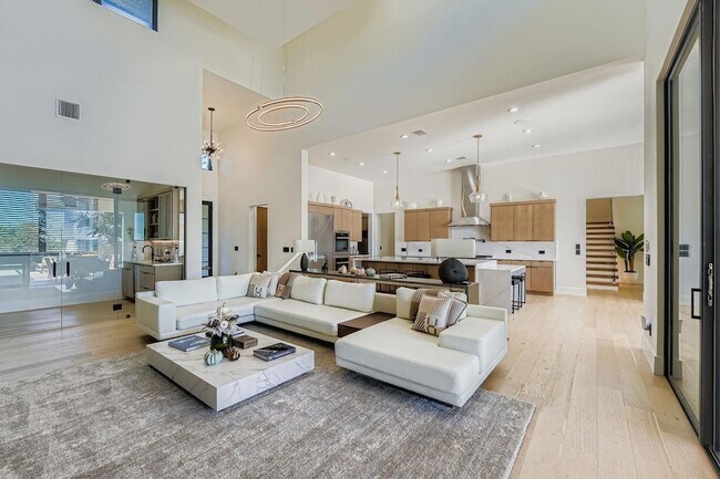 Building Photo - 6412 Lantern View Dr