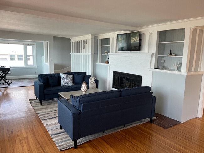 Building Photo - 15 Kimball St