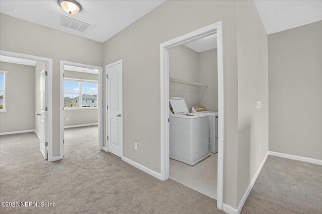 Building Photo - 698 Cherry Elm Dr