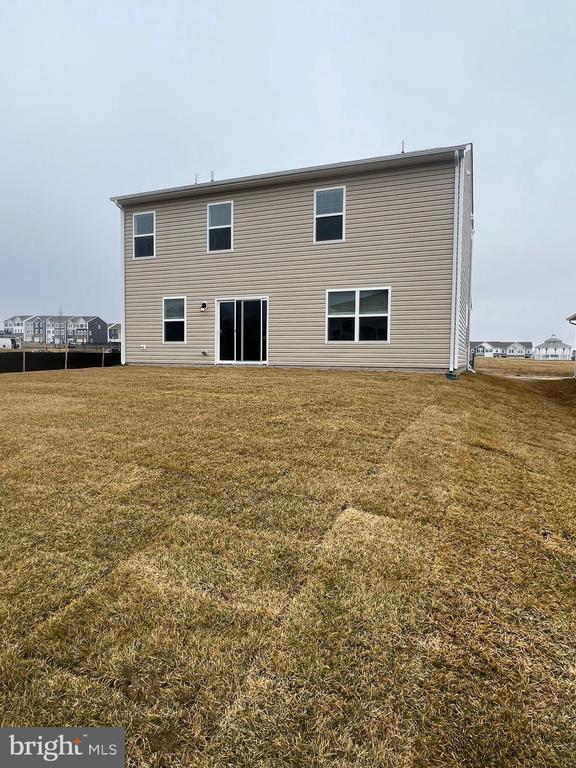 Building Photo - 103 Dinges St