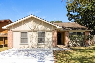 Building Photo - 13427 Boonway Dr