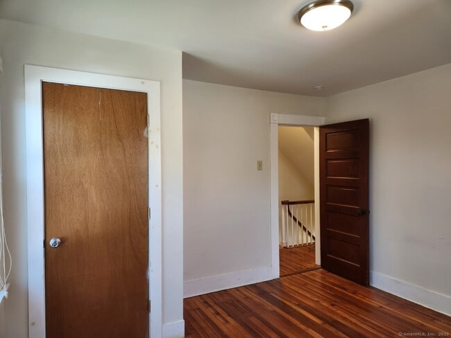 Building Photo - 58 Willington Ave