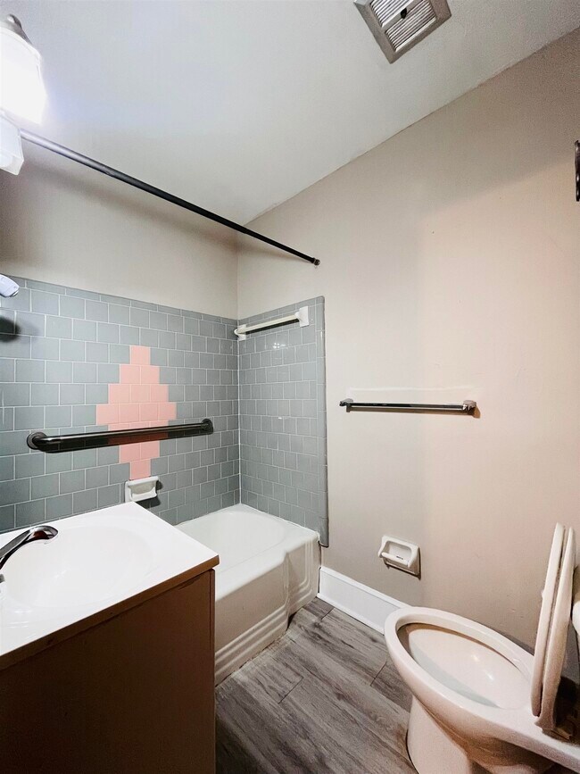 Building Photo - 3117 Gallimore Dr