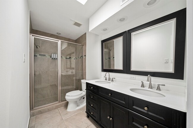 Building Photo - 9404 Denbury Way