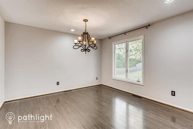 Building Photo - 14355 4Th Avenue N, Plymouth, MN, 55447