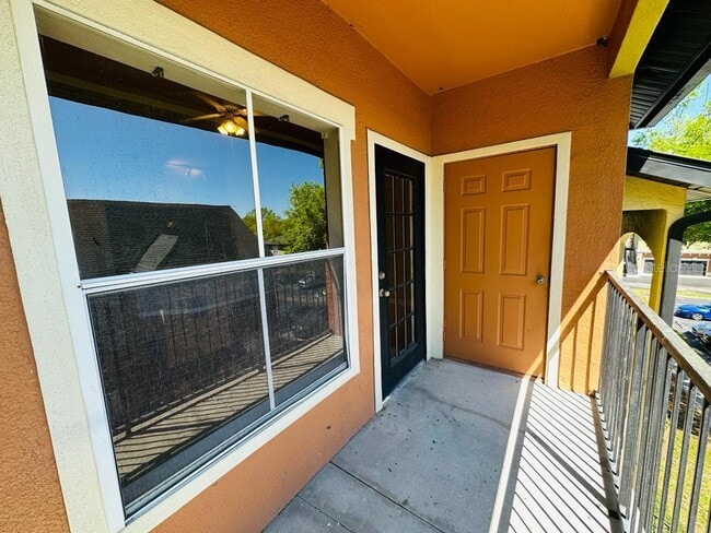 Building Photo - 6025 Westgate Dr