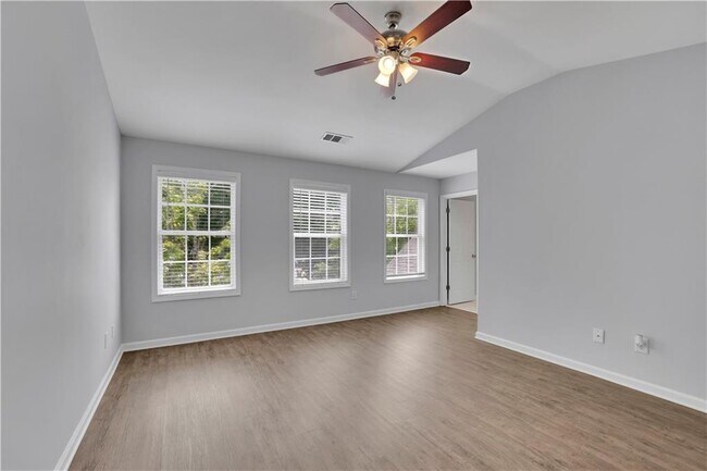 Building Photo - 13491 Spring View Dr