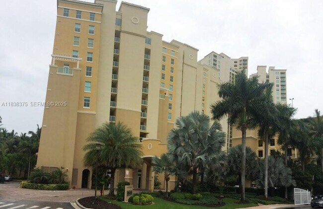 Building Photo - 3340 NE 190th St