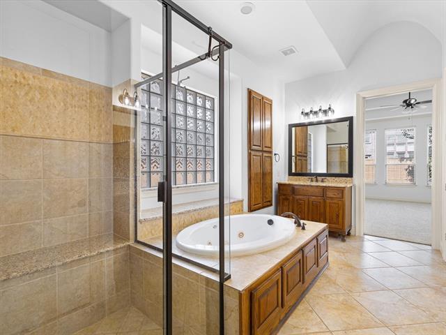 Building Photo - 2229 Alisa Ln