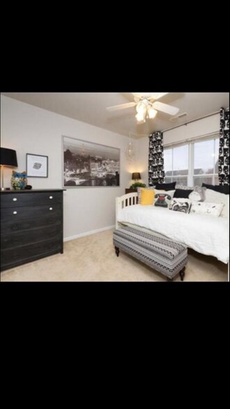 Bedroom 2 - 133 Kensington St