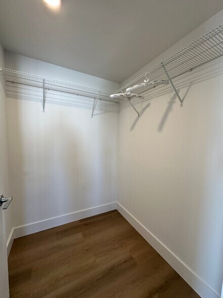 Building Photo - 2501 Jackson St