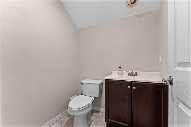 Building Photo - 3356 Bellington Dr