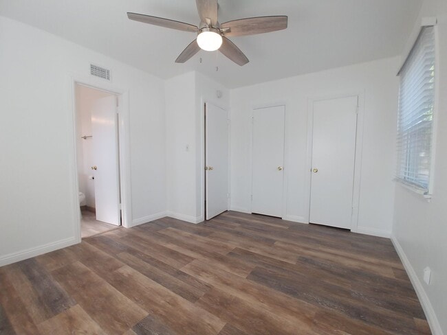 Building Photo - Charming 3-Bedroom Home in an Ideal Location!