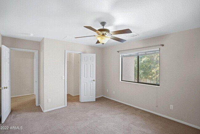 Building Photo - 15422 N 169th Ln