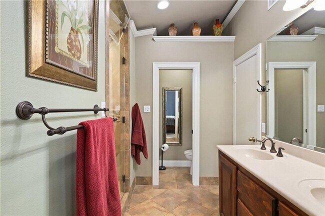 Building Photo - 4-bedroom, 1-story home with dedicated office space and large backyard!