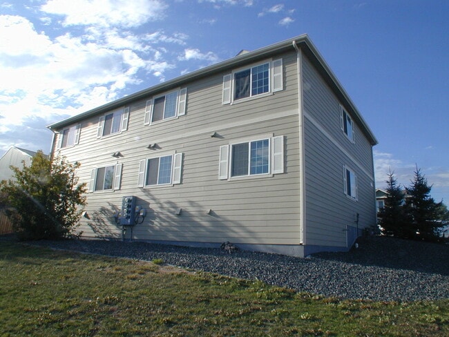 Building Photo - 110 Montalto Dr