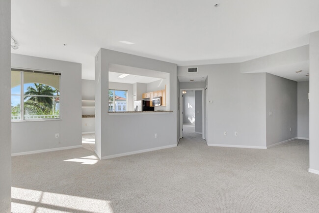 Building Photo - 11020 Legacy Dr