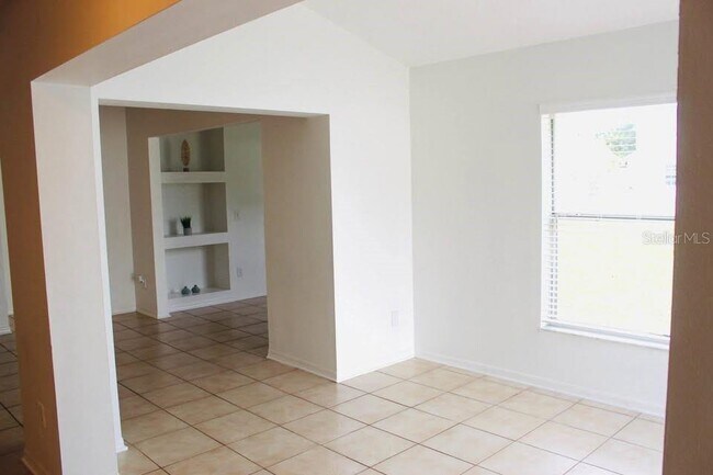 Building Photo - 5629 Loma Vista Ct