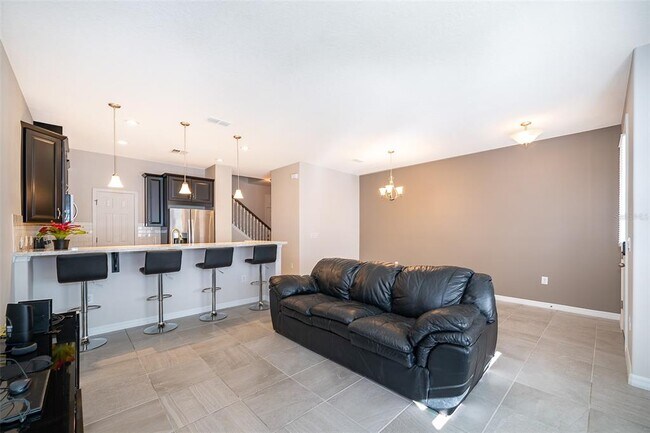 Building Photo - 2584 Amati Dr