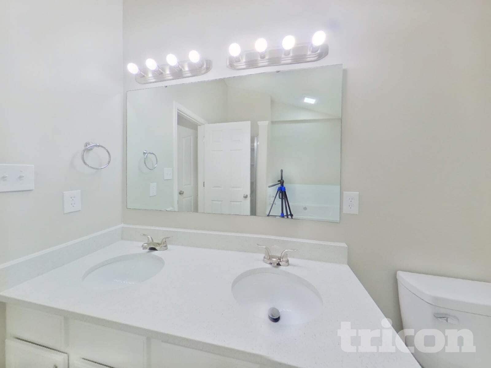 Building Photo - 9420 Misty Arbor Way