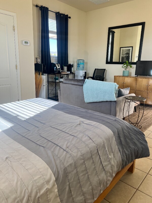 Building Photo - 1543 High Point Ct