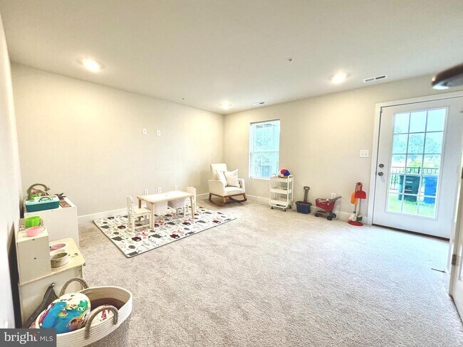 Building Photo - 1456 Clingmans Dome Dr