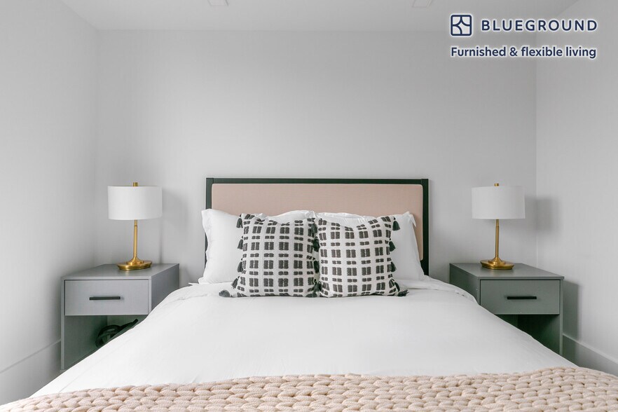 Building Photo - 1288 Howard St