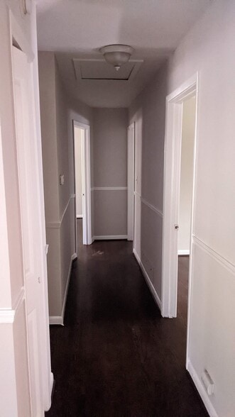 Building Photo - 2679 Sherlock Dr