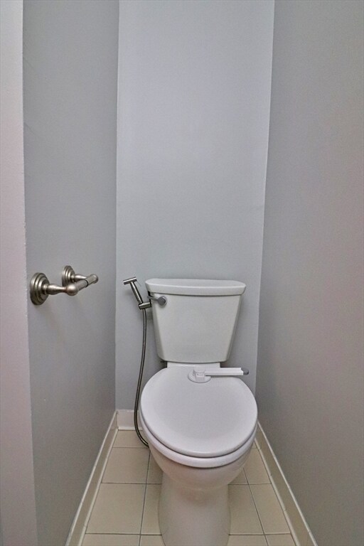 Building Photo - 1850 Beacon St