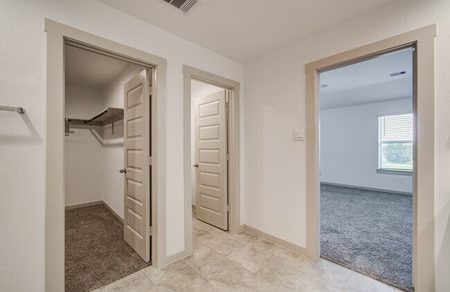 Building Photo - 3711 Birtley Bnd Wy