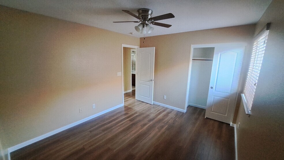 Building Photo - 5254 Moonlit Bay Way