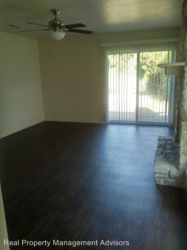 Building Photo - 5704 Emerald Forest Dr