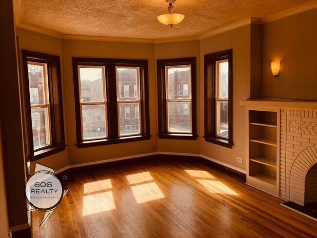 Building Photo - 5218 W Crystal St