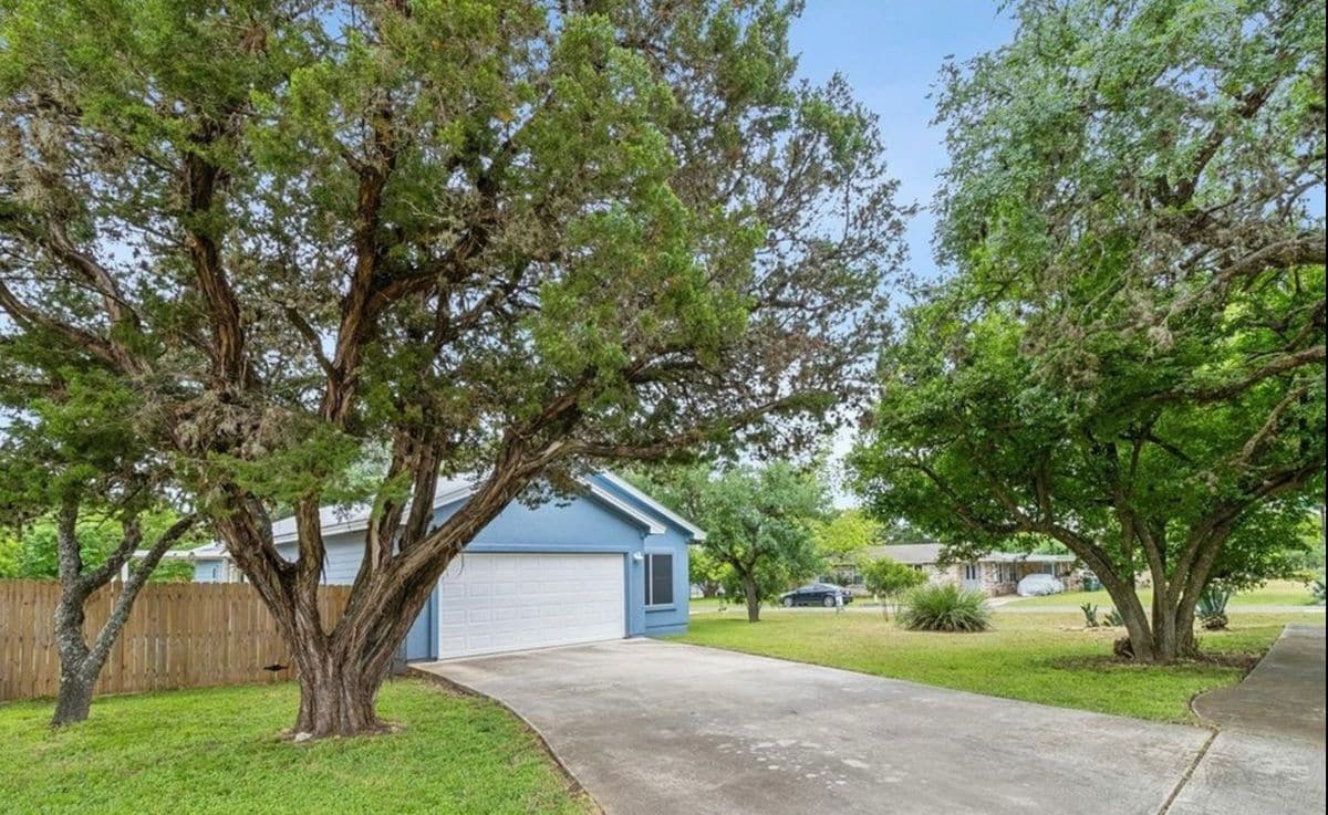 Building Photo - 622 Dartmouth Ave