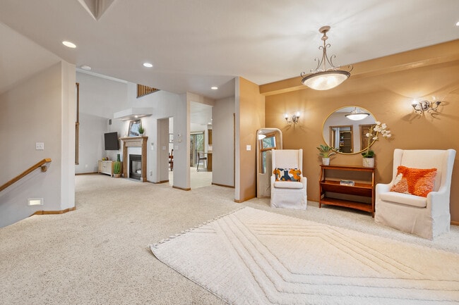 Building Photo - 23679 Dogleg Dr