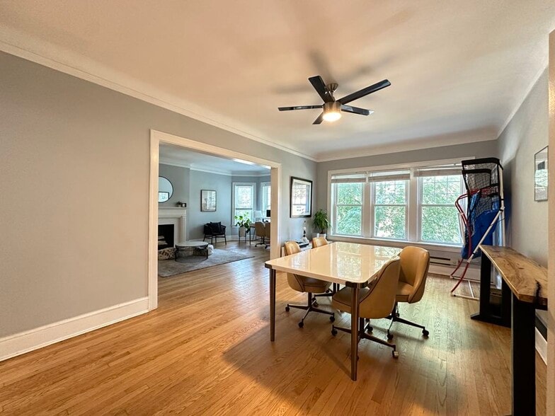 Building Photo - 805 Judson Ave