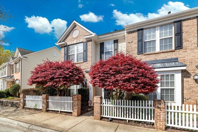 Building Photo - 4102 Christine Ln