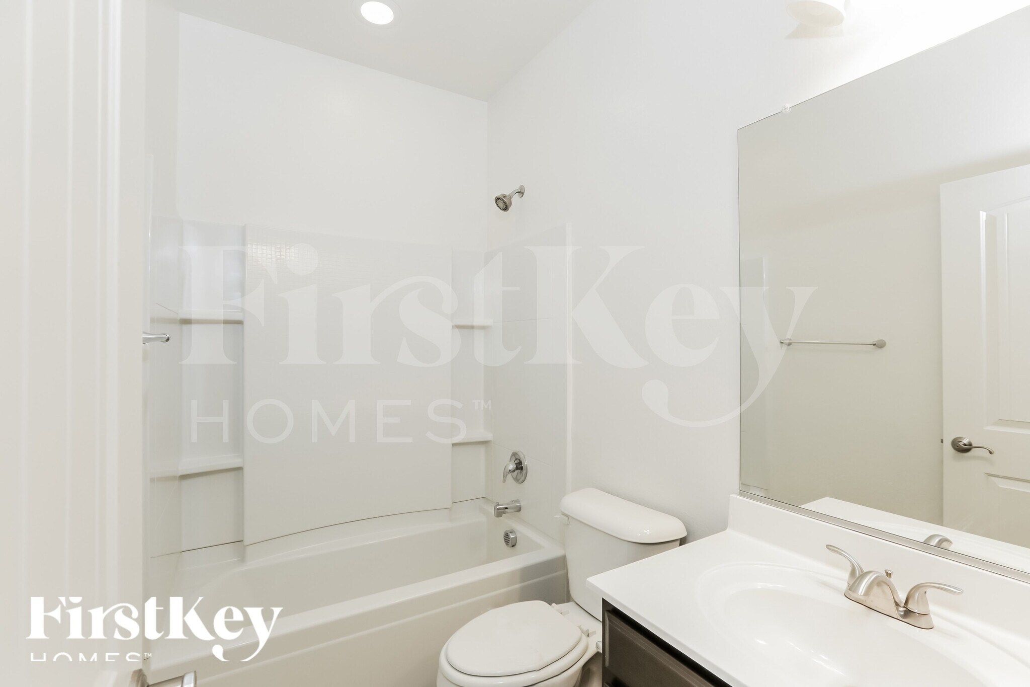 Building Photo - 2027 Kenton Way