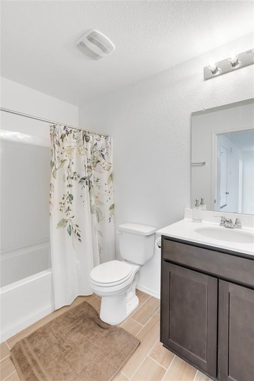 Building Photo - 308 Singing Dove Wy