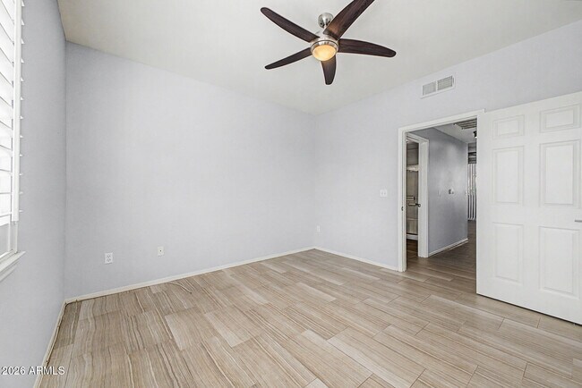 Building Photo - 7009 E Acoma Dr