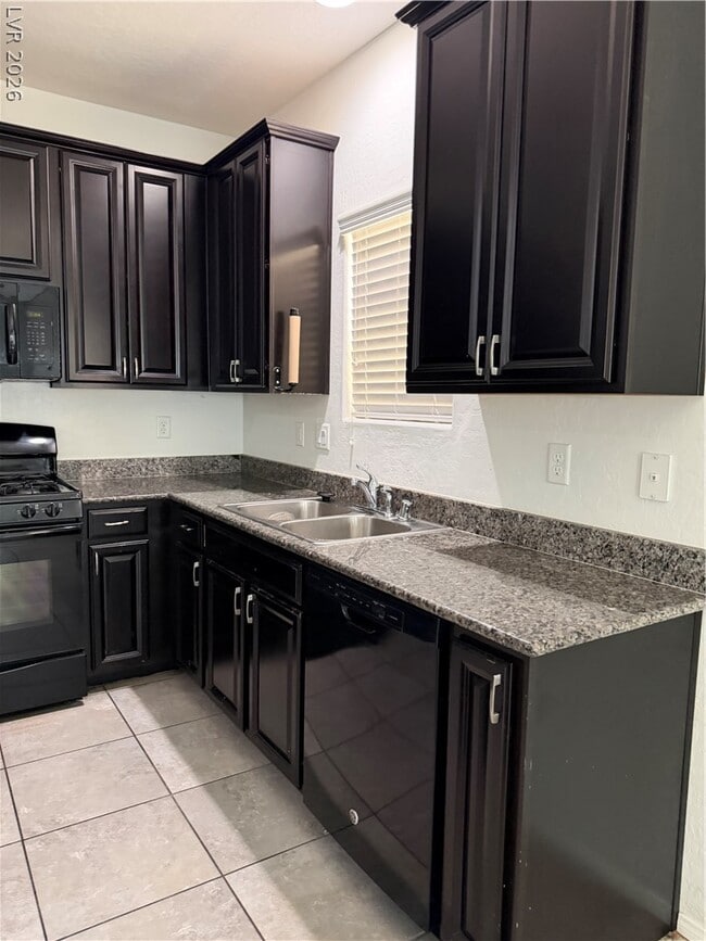 Building Photo - 7756 N Mellow Motifs Ct