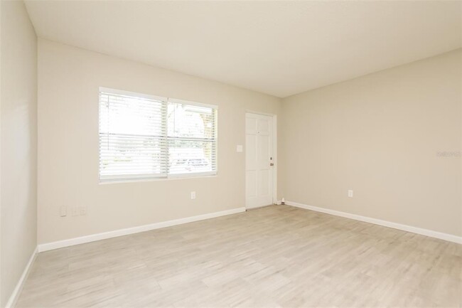 Building Photo - 5368 Mustang Way