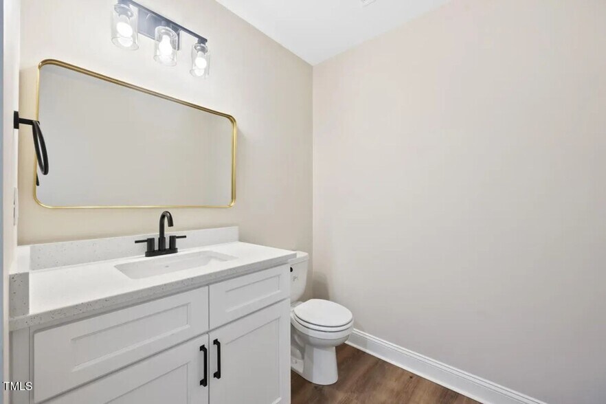 Building Photo - 149 Amber Rd