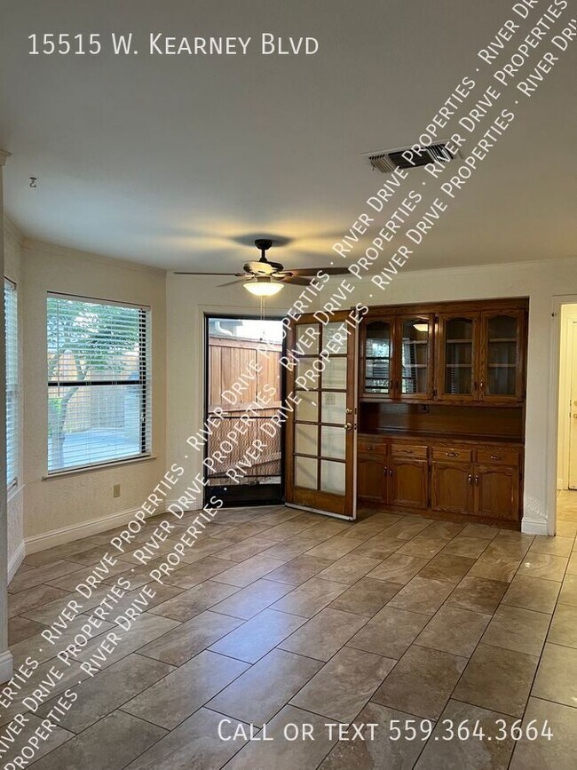 Building Photo - Spacious Two Bedroom in Kerman!