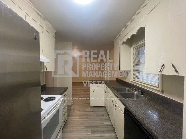 Building Photo - 510 Arrowhead Trl